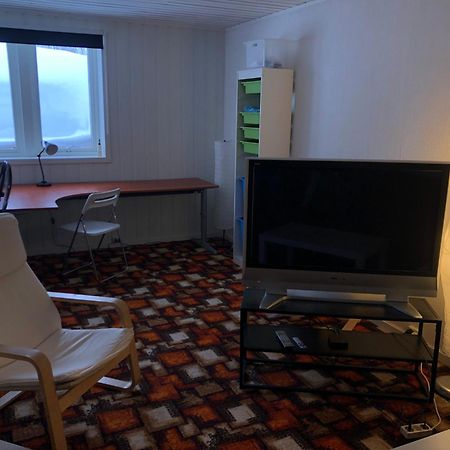 Spacious House In Tromso, Perfect For Groups Of Families, Tourists Or Workers Exterior photo