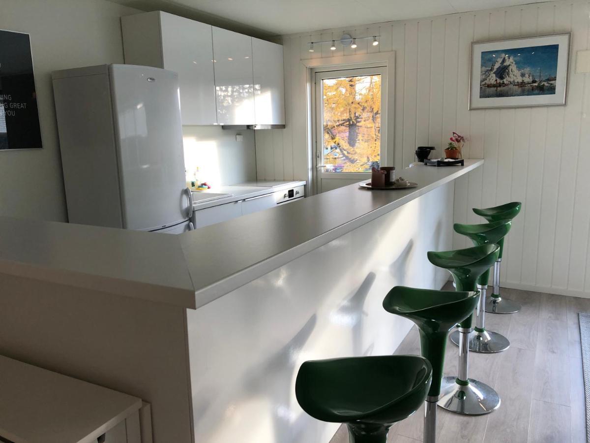 Spacious House In Tromso, Perfect For Groups Of Families, Tourists Or Workers Exterior photo