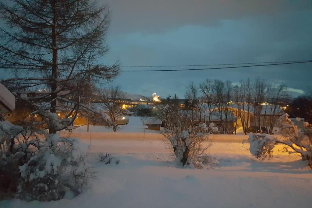 Spacious House In Tromso, Perfect For Groups Of Families, Tourists Or Workers Exterior photo